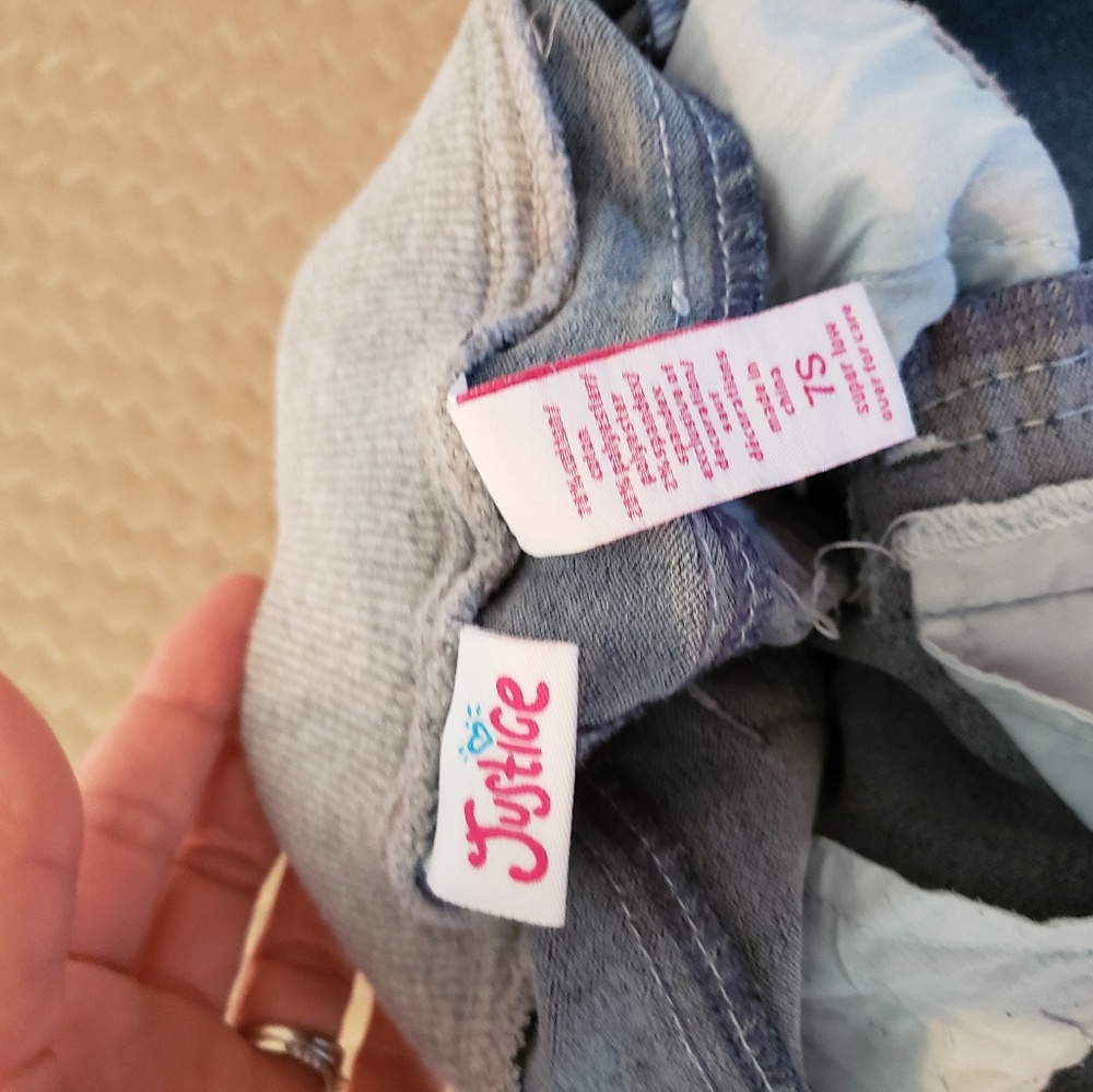 Jeans - Picture 2 of 3